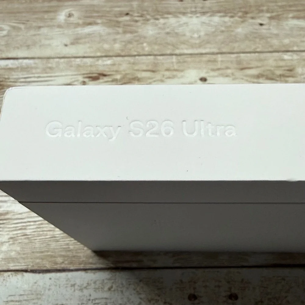 dbrand Ghost Case 2.0 MagSafe Clear Skin for Samsung Galaxy S26 Ultra‎ Open Box